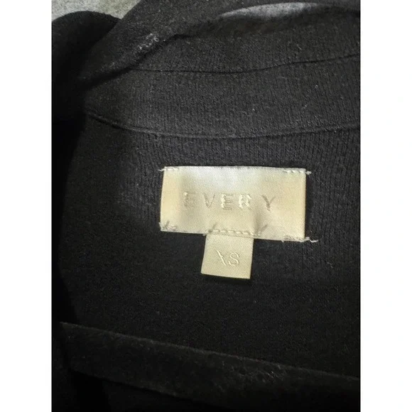 Every Black Cropped Long Sleeve Polo Pullover Womens XS Minimalist preppy grunge - Picture 3 of 8